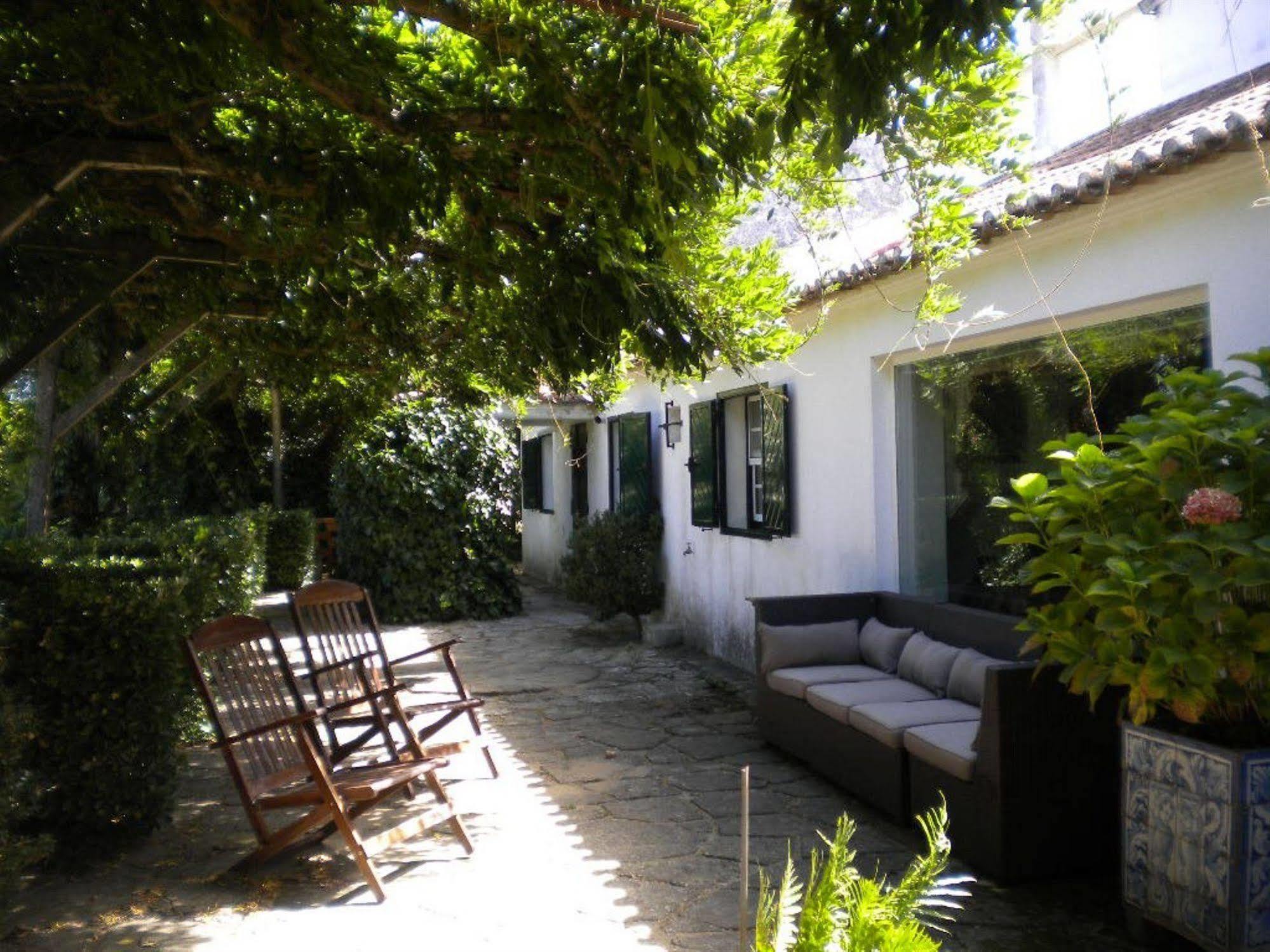 Gasthaus Quinta Do Casalinho Almeirim Exterior foto